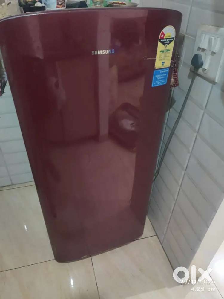 Samsung fridge 183 ltr