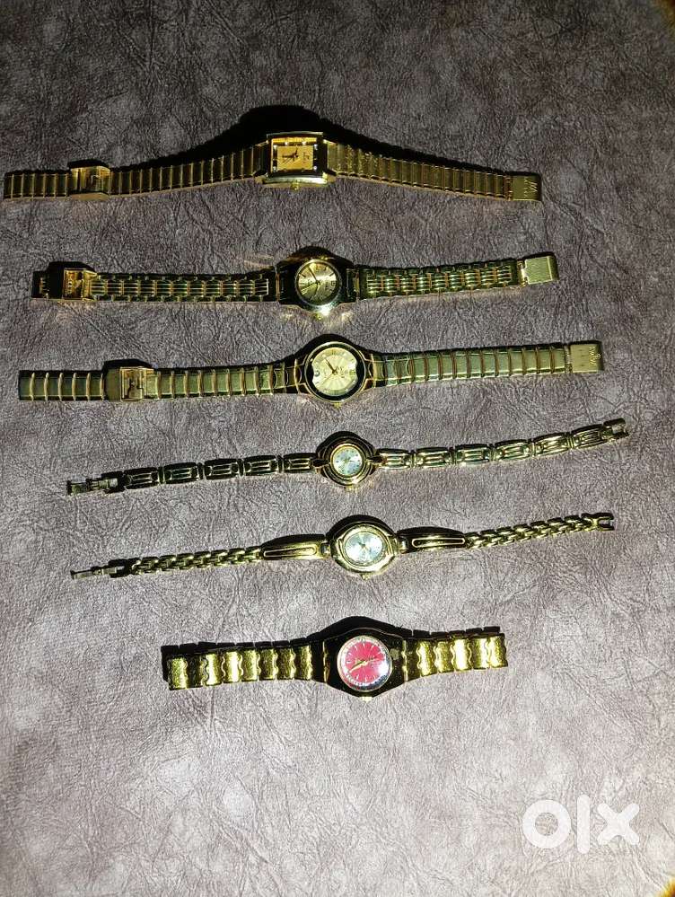 6 Hand watch