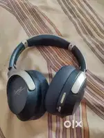 BOULT HEADPHONE