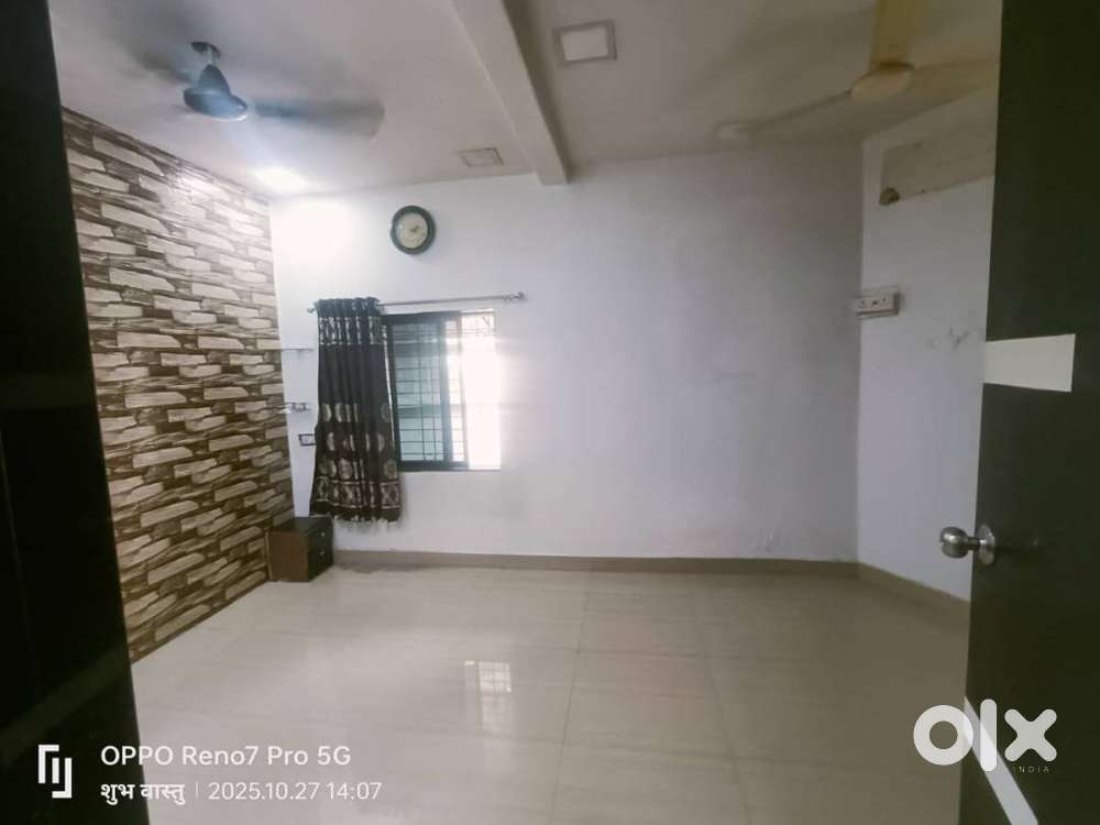 Tilak Road, Near Dombivli Station East