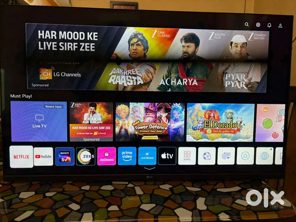 32”LG Smart TV year 2023 make.