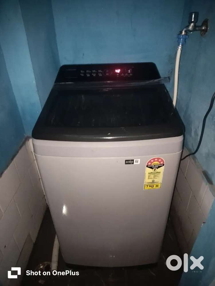 Fully automatic washing machine / Samsung company / weight 7 kg