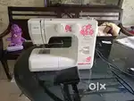 sweing machine. with warranty