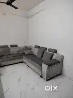1BHK Fully Furnished Flat with all Appliances at prime location