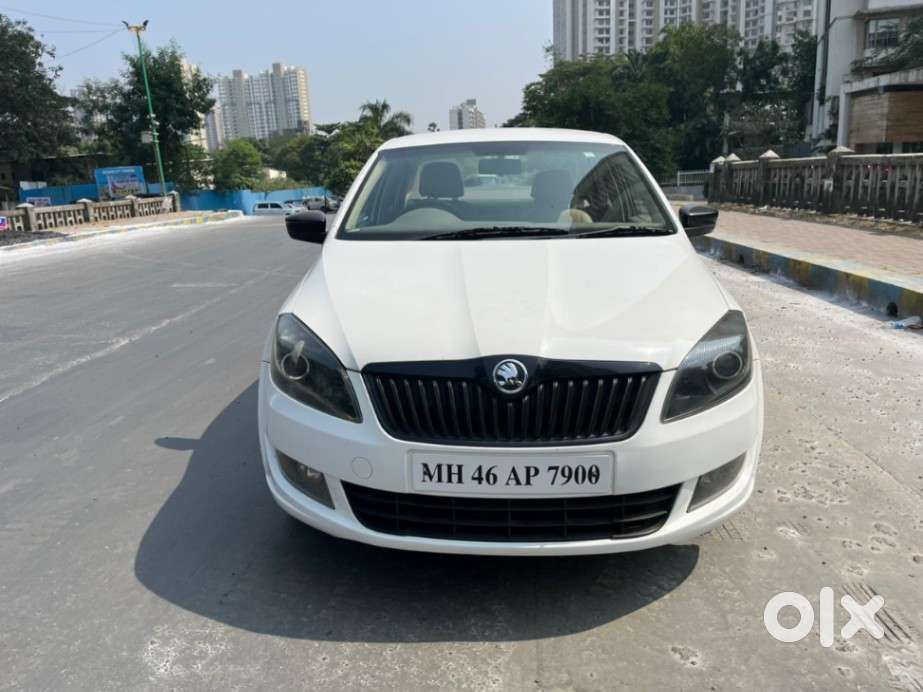 Skoda Rapid 2013-2016 1.5 TDI AT Elegance Plus, 2015, Petrol