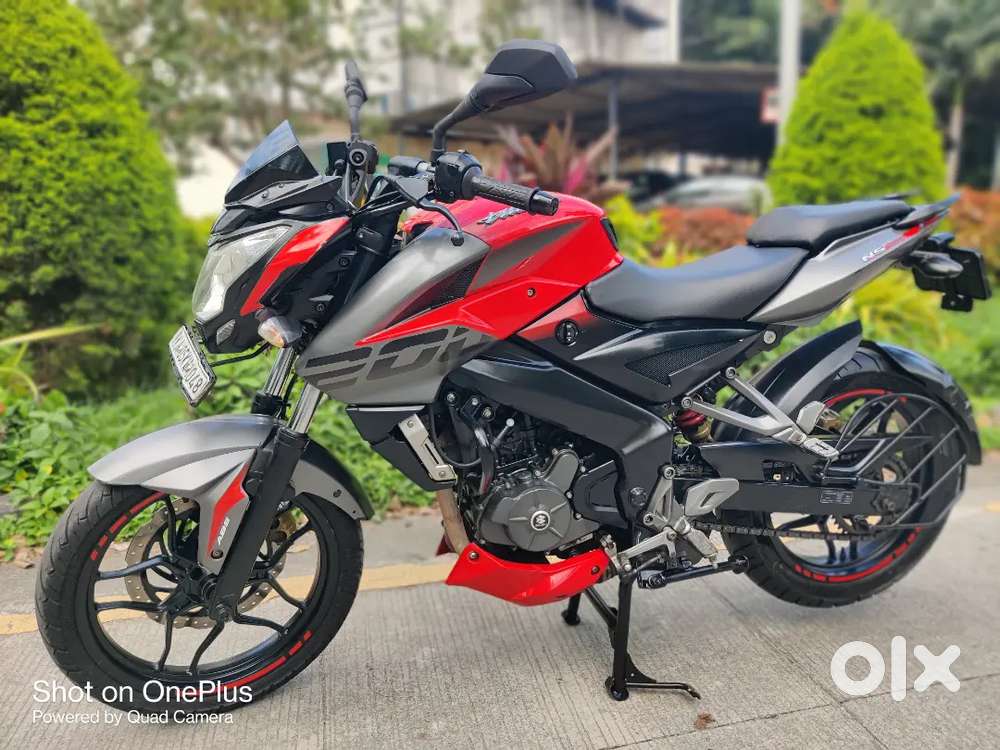 Bajaj Pulsar NS 200 BS 4 in Showroom Condition