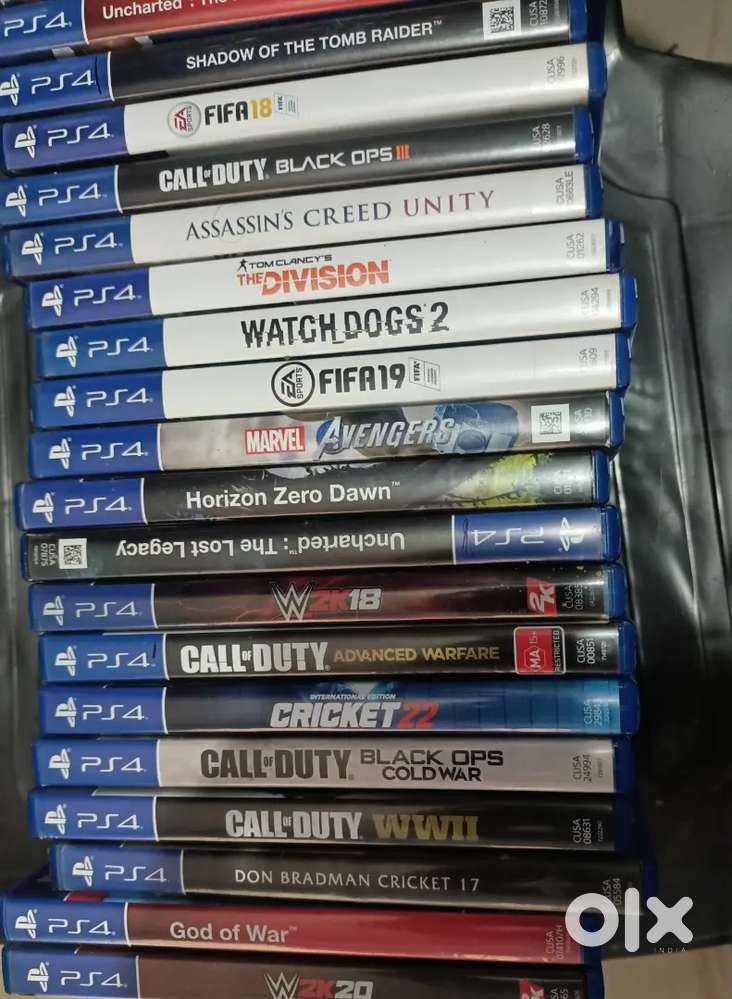 PS4 game cds good working condition