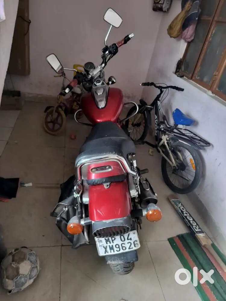 For sale  220 Avenger for sale new tyre new battery  good condition