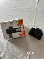 Sony Zv1 with Bluetooth shooting grip