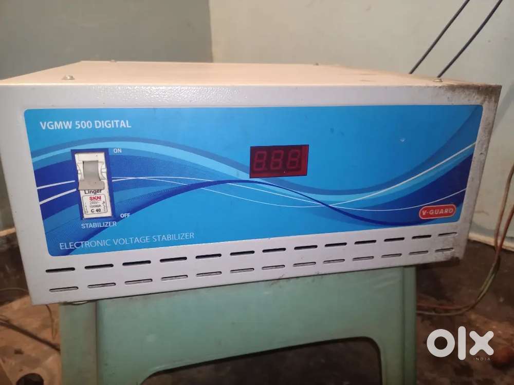V guard 2 year old home stabilizer  5000 watt working good