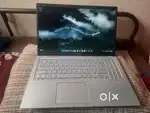 Asus Vivobook i3 11th//8GB RAM//256 SSD