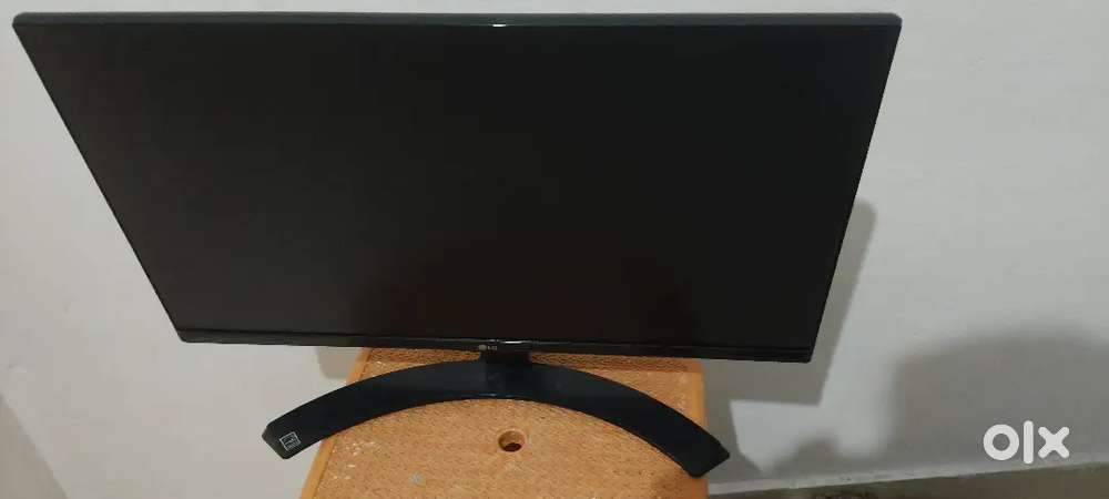 LG monitor Full HD