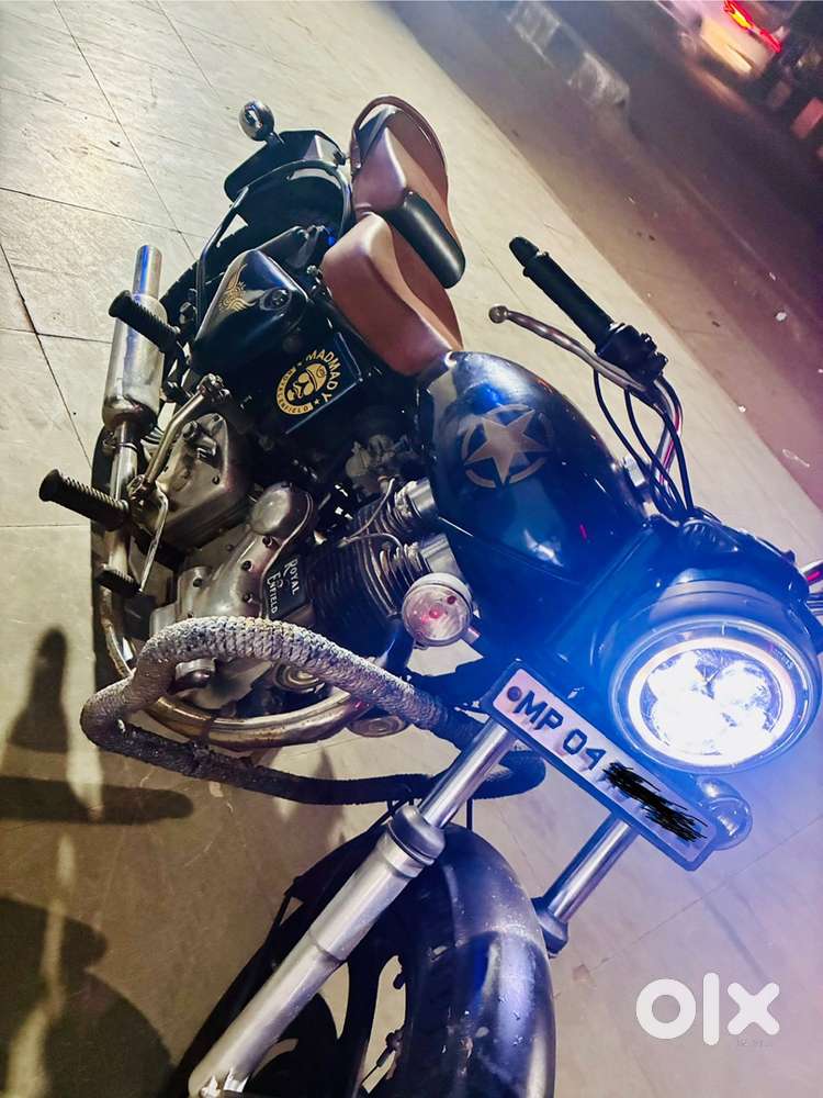 OLD VINTAGE BULLET WITH ORG RC CARD. Half kick start best condition