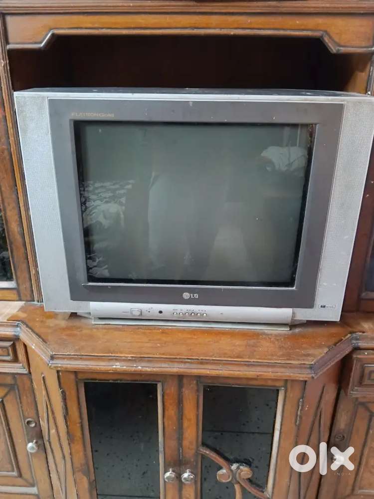 Colour tv old model LG