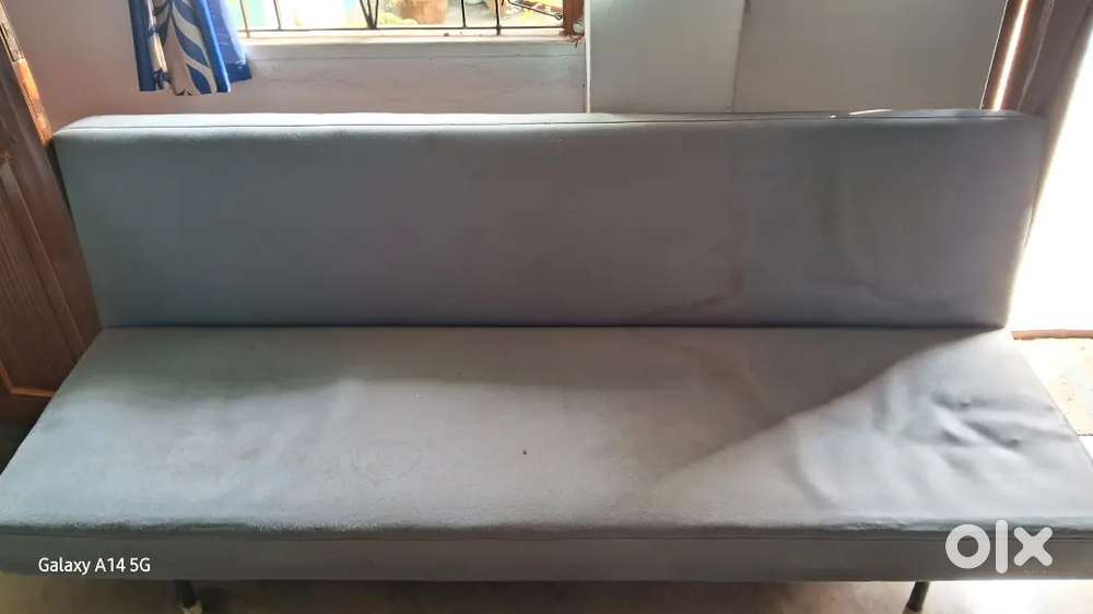 Home Furniture- Sofa set