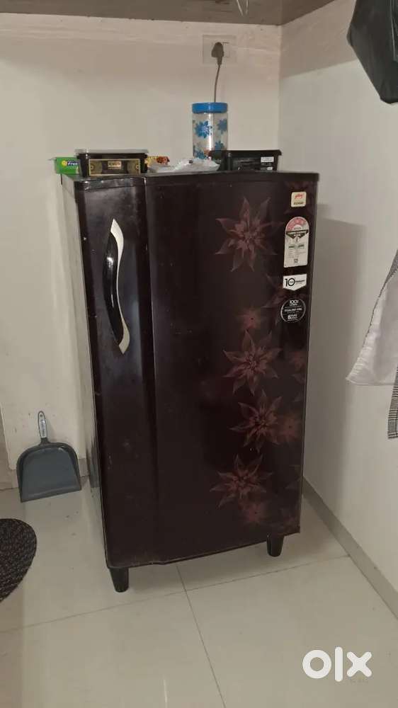 Godrej 180 ltr 4 star rating fridge