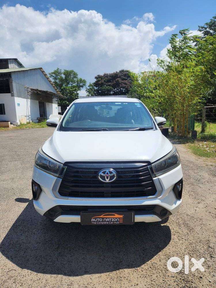 Toyota Innova Crysta G 7 STR, 2016, Diesel