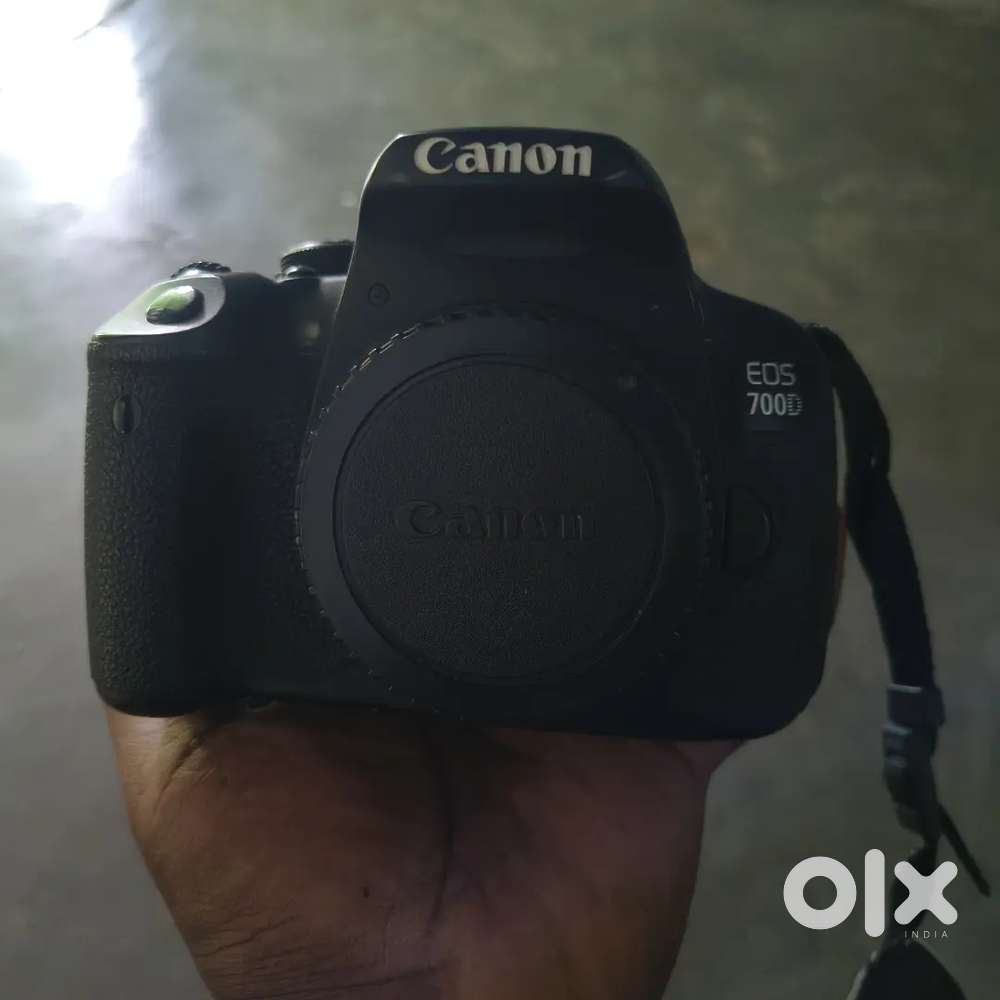 Canon EOS 700d