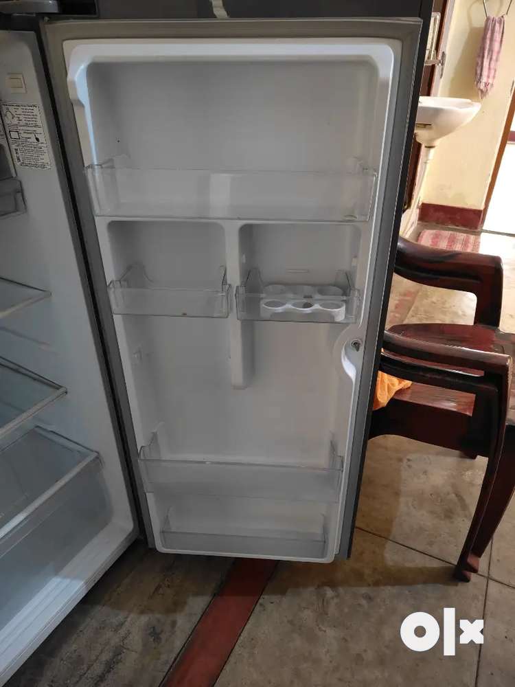 195 litres refrigerator