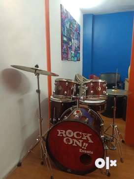 Musical instrument Drum set for sell