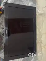 Sony LCD Bravia 32 Inch + Stand Included