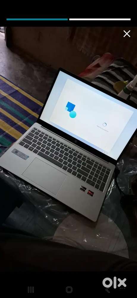 Hp 15 and ryzen 3  ( 8gb 512 gg ssd