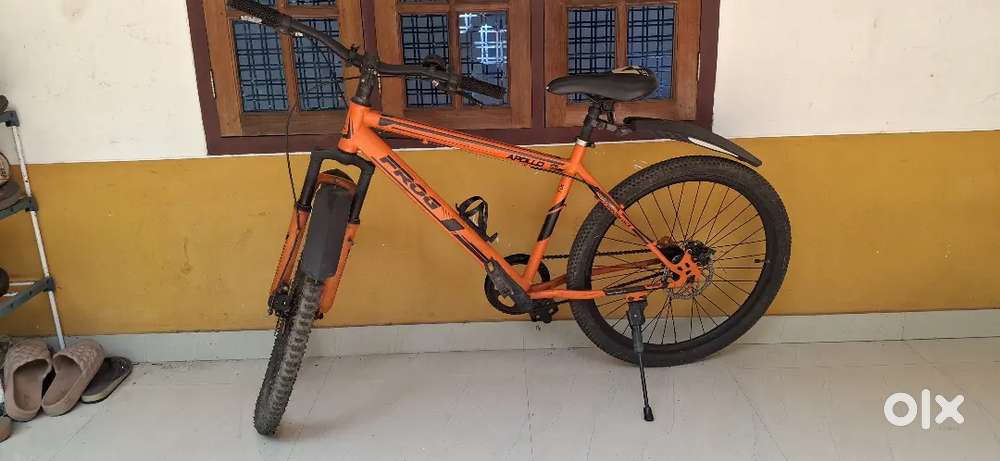 Sparingly used cycle for (boys).