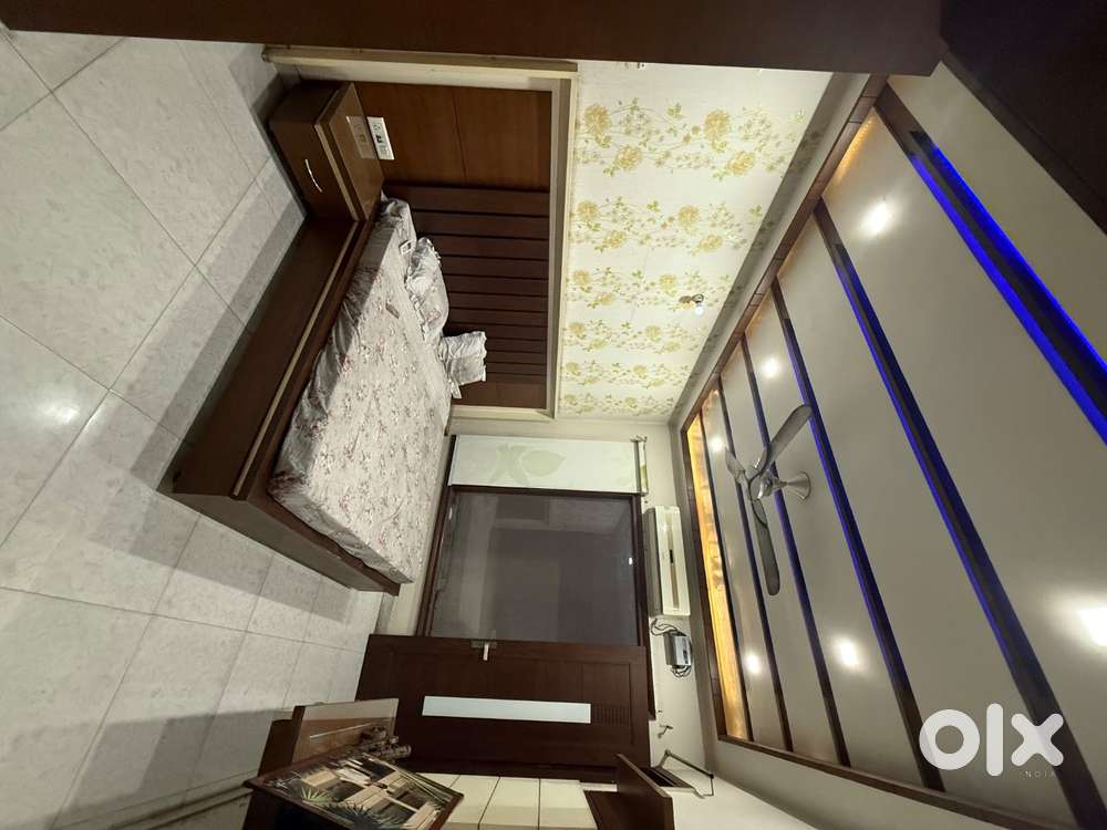 Fully Furnished PG Rooms for girls or a small family