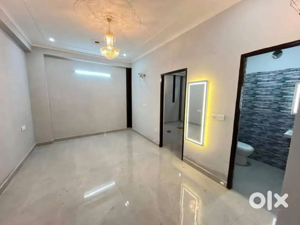 2bhk semi furnished flat available for rent
