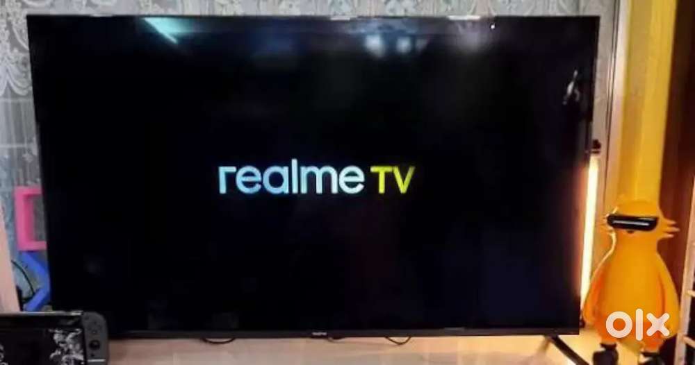 Realme Google tv with 4K Ultra HD and voice commands