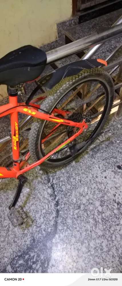 Good condition 21 gear with disc brakes