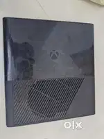 Xbox 360 game player