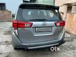 2018 Diesel 2.4v 8 seater