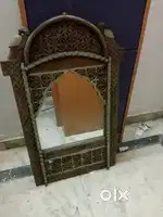 Antique type mirror