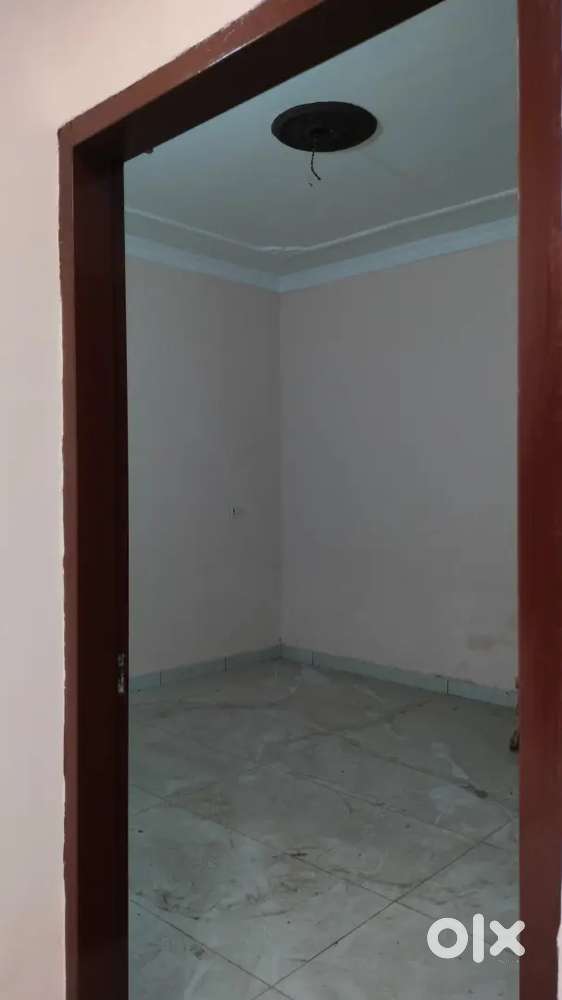 Double story 3bhk 1 car parking fully tail down selling 20 foot Road