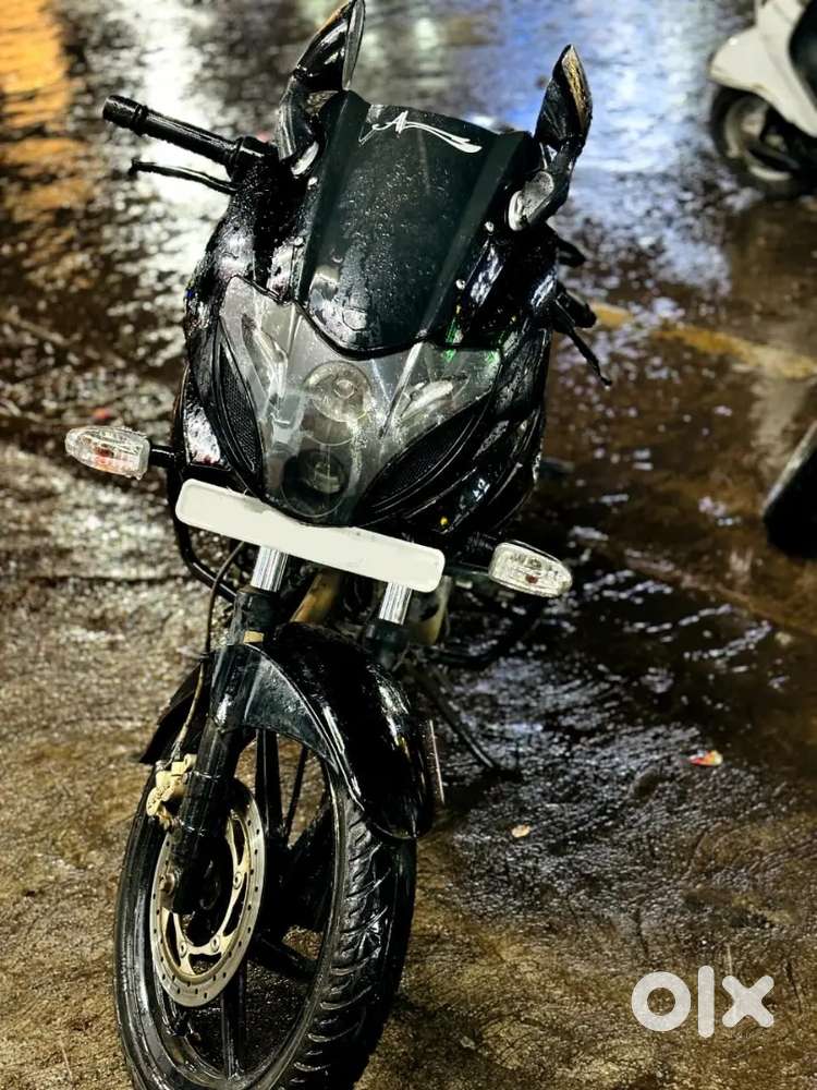 Pulsar 220 good condition