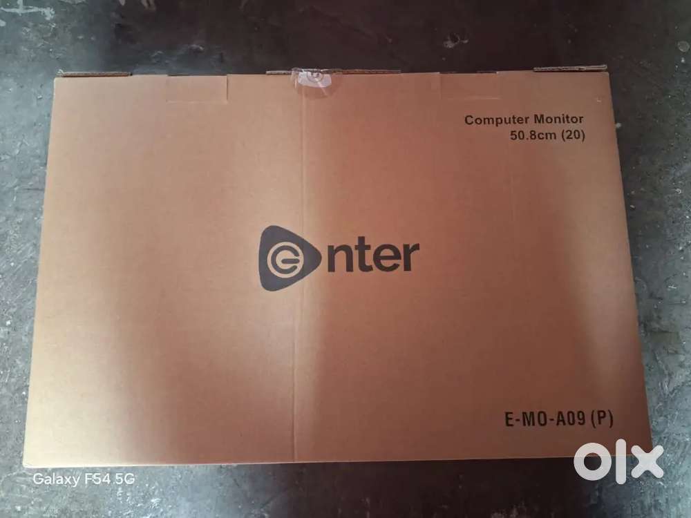 New Full HD monitor (20 inch) box packed