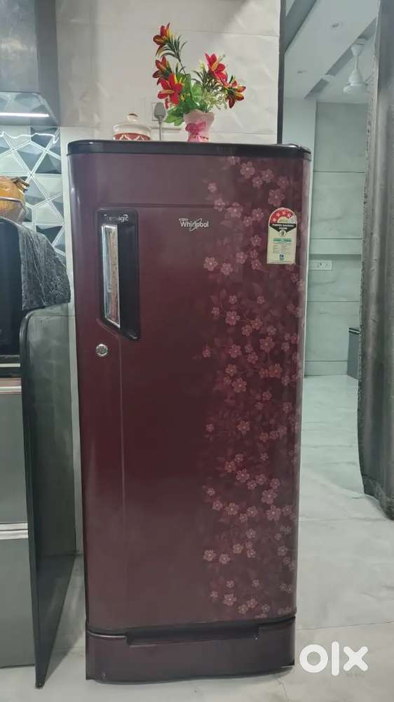 Whirlpool fridge for sell Good condition