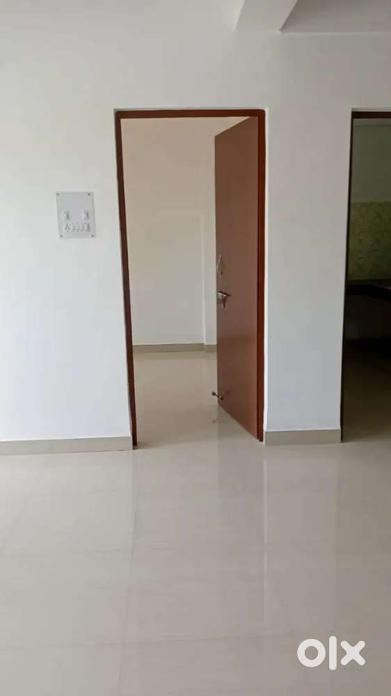 3bhk  flat sale me hai