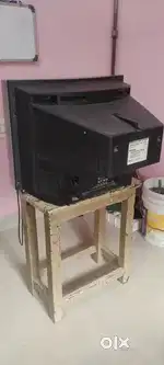 JVC  LCD TV