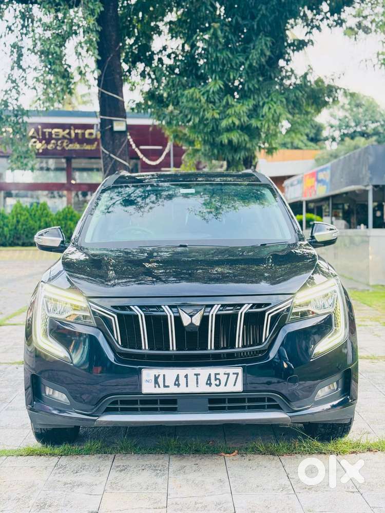 Mahindra XUV700 2.2 AX 5 Diesel AT 7 Str, 2022, Diesel