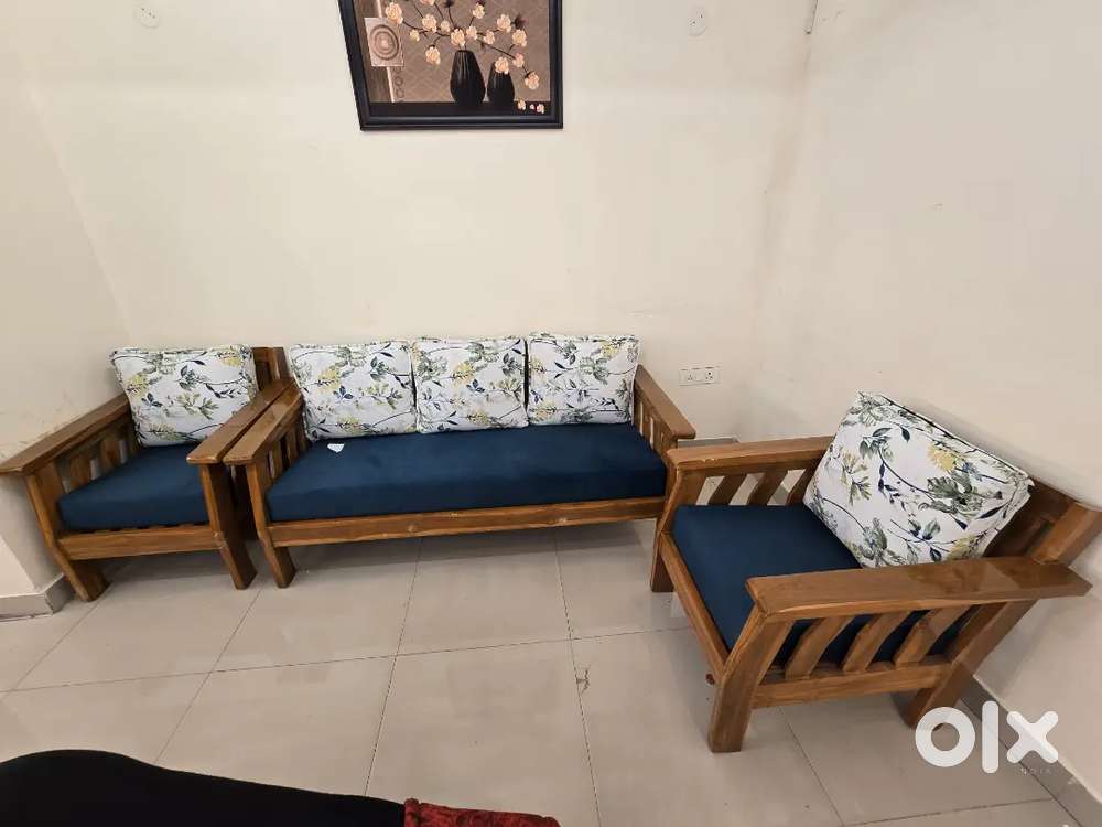 3+1+1 in teak wood in affordable price