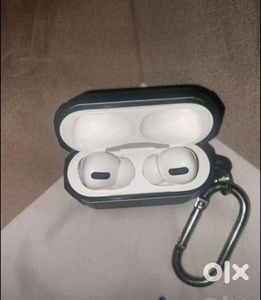 Apple Airpod Pro (Oct 2021 Purchased)