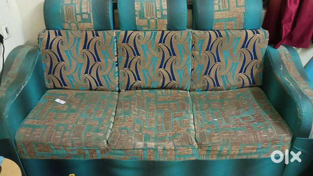 Good sofa set negotiable