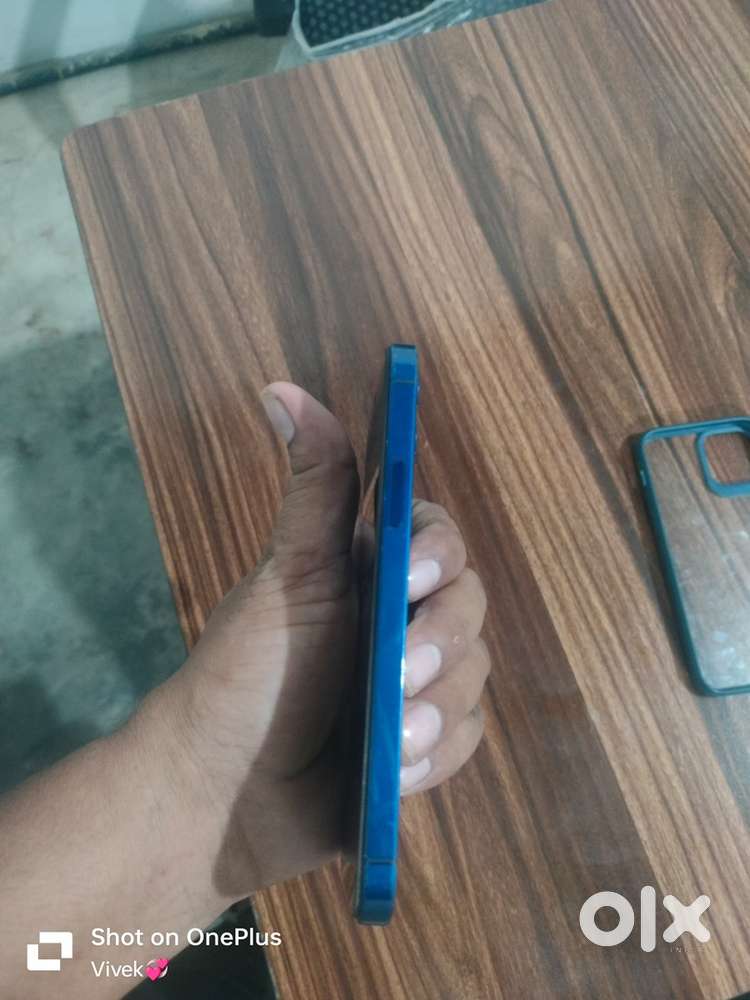 New condition, my phone, 100%percent battery health hai