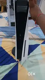 PS5 for sell with 2 controller with box and Games disc variant