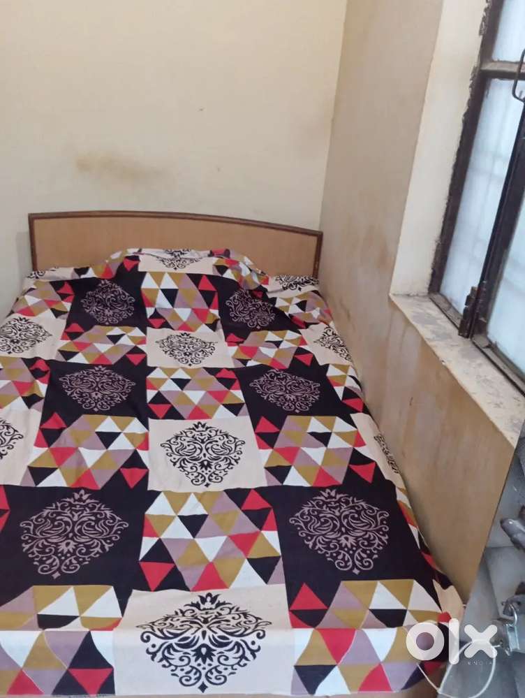 Flat House for single, couple, family