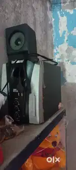 Rs.1000 .home theatre