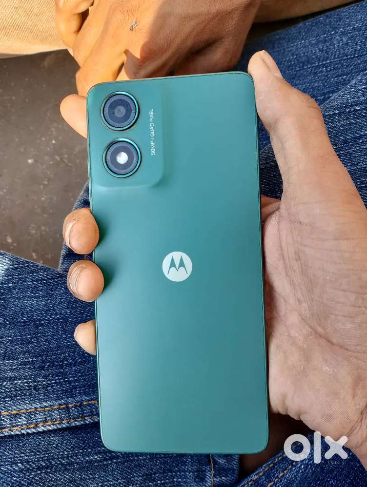 Moto g04s 4-128 gb 5000mh battery