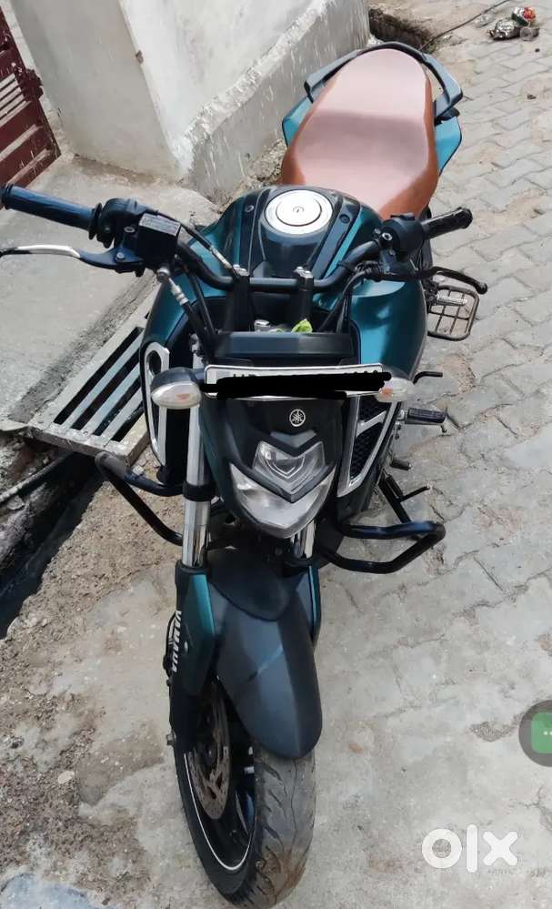 Yamaha Fzs FI